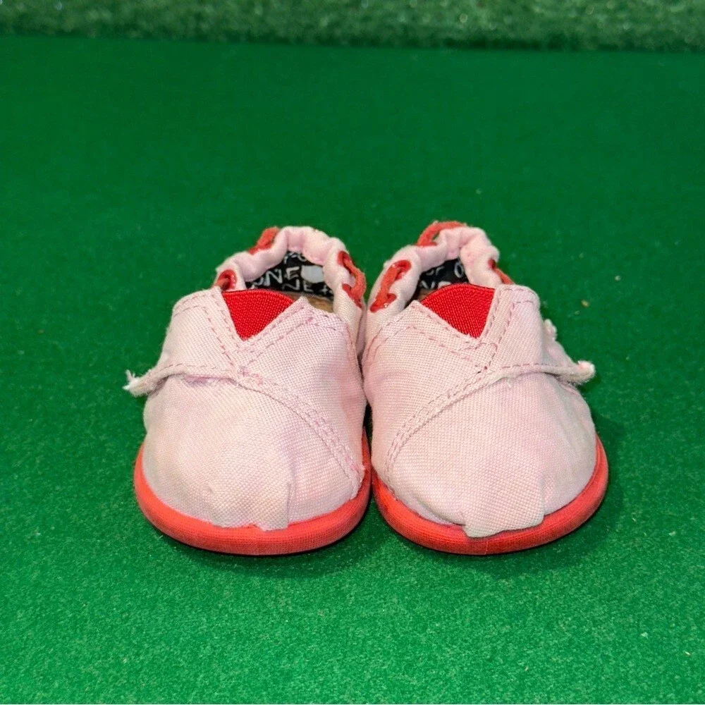 TOMS Light Pink Baby Girl Walker Shoes Toddler Size‎ 2C